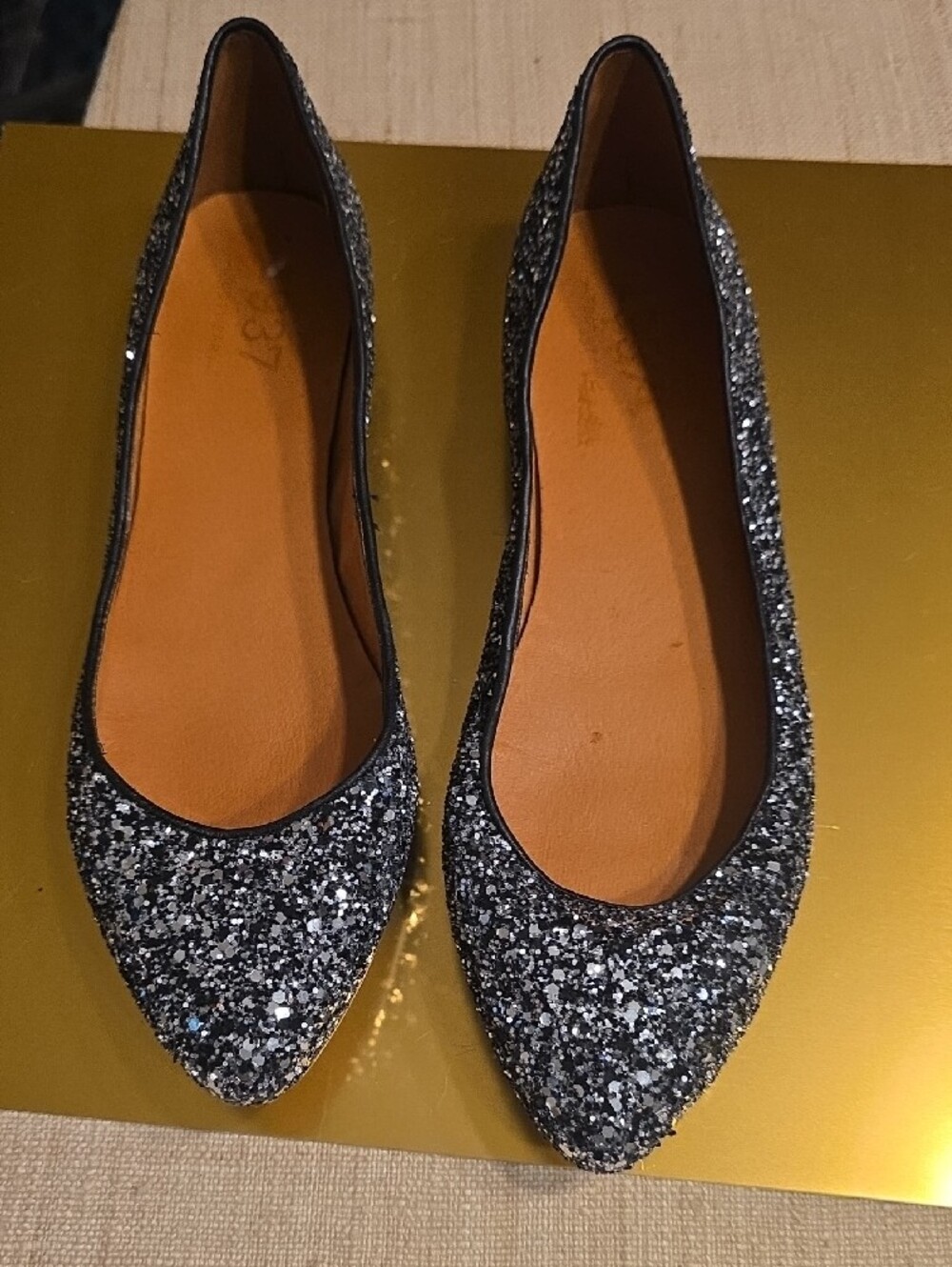 Madewell 1937 Footwear Women's Glitter Pointed Toe Flats in Black